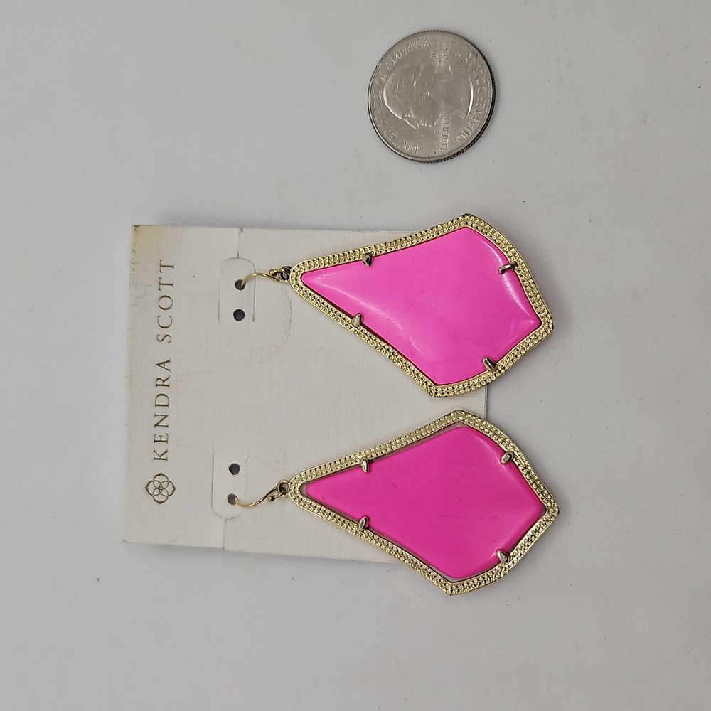 Kendra Scott Pink Alex Earrings - Picture 3 of 4